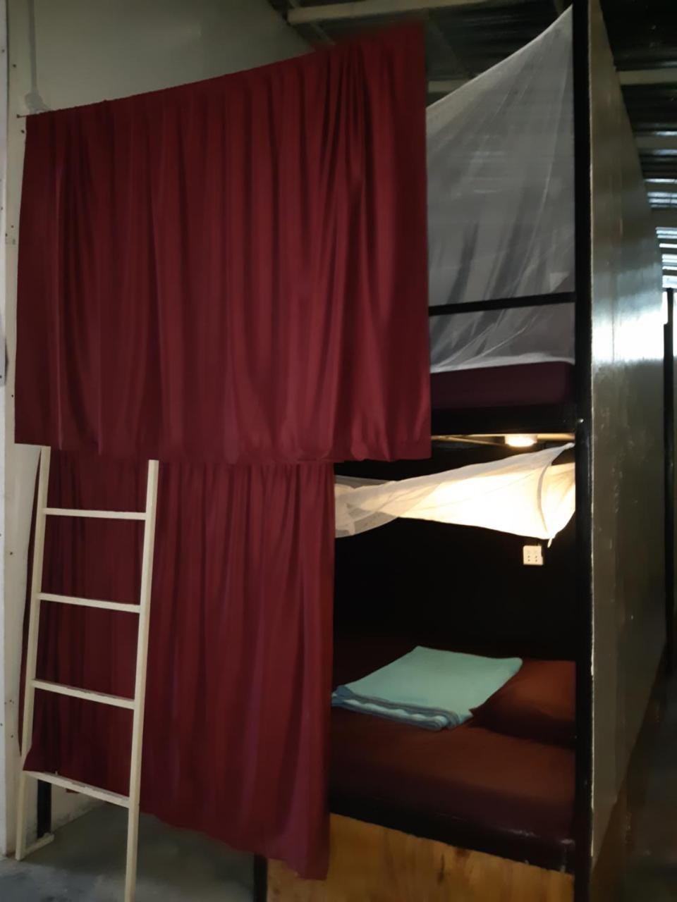 Jungle Republic Hostel Koh Rong Sanloem Exterior photo